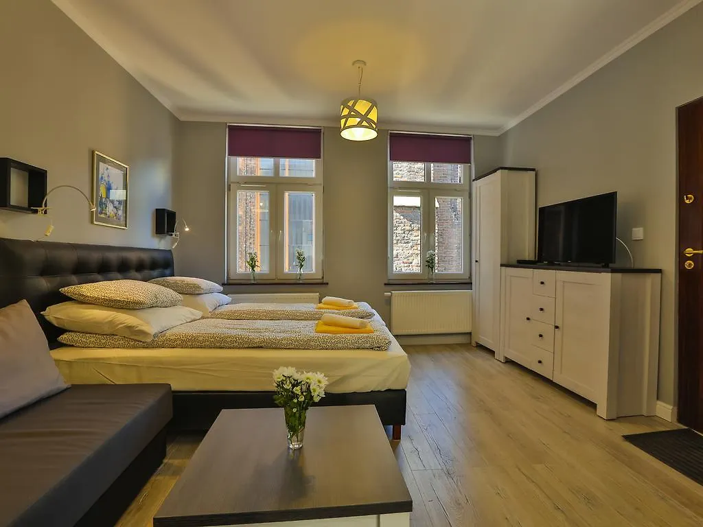 グダニスクApartament Swietojanska Old Townアパートメント アパート グダニスク
